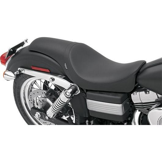 ハーレーダビットソン　ダイナ　ローライダーfxdl用シート Harley Davidson（ハーレー・ダビッドソン） PREDATOR SMOOTH シート