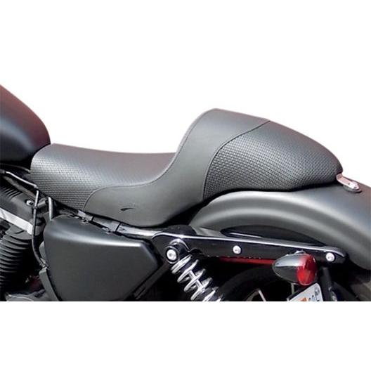 Harley Davidson AMERICANO CAFE シート/モダンスムース:2004 Harley Davidson AMERICANO CAFE シート/モダンスムース:2004