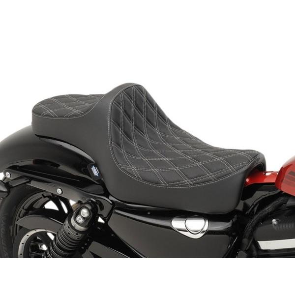専用まん Harley Davidson PREDATOR III シート：2004〜22年スポーツスター