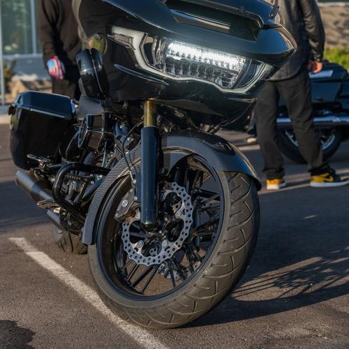 Harley Davidson（ハーレー・ダビッドソン） CARBON FIBER WRAPPER FAT