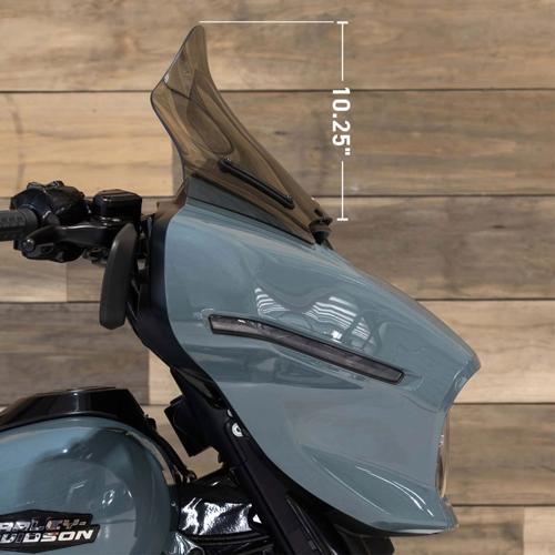 美品　Harley Davidsonウィンドシールド　12インチ　ライトスモーク Harley Davidson（ハーレー・ダビッドソン） FLARE ウインドシールド