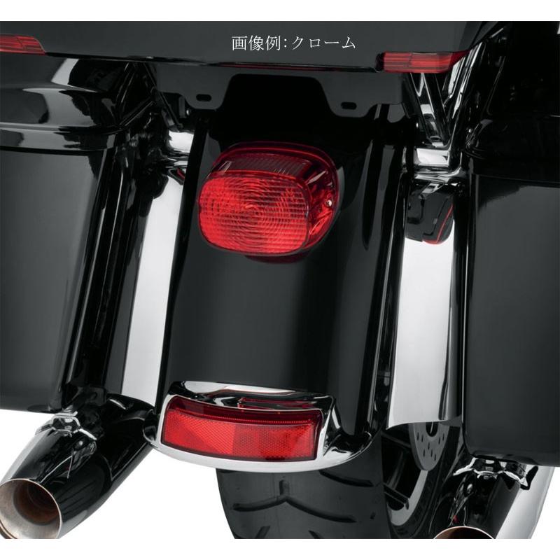 サドルバッグフィラーストリップ ソリッド ウィキッドレッド バイク