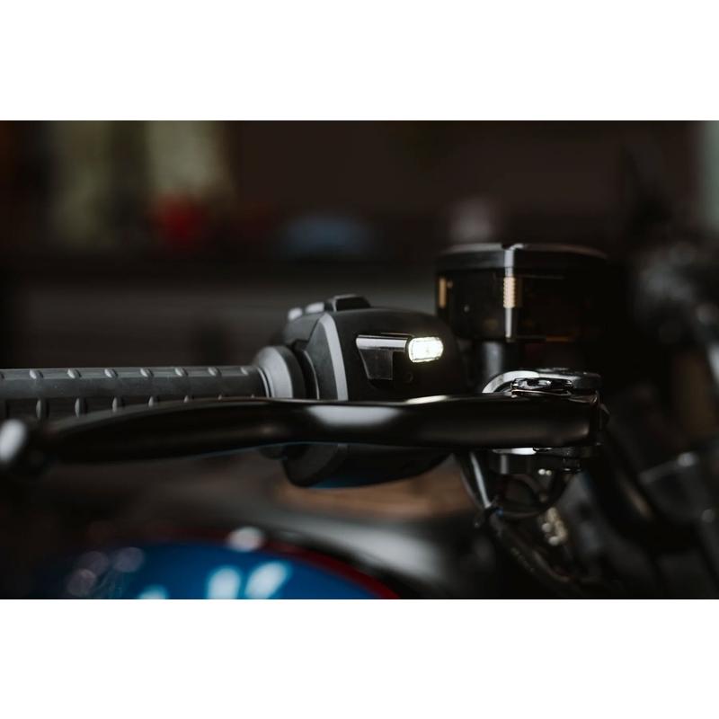 フロントLED ターンシグナル DRLランニングライト付き:2021年以降RH1250S_4