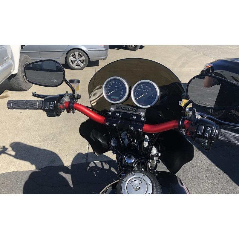 Harley Davidson ISOLATED ライザー：ポリッシュ/6インチ