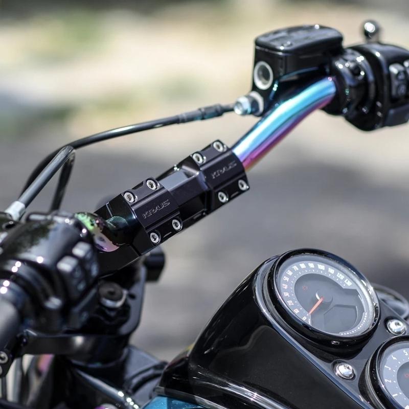 Harley Davidson KICKBACK ISOLATED ライザー：ブラック/8インチ