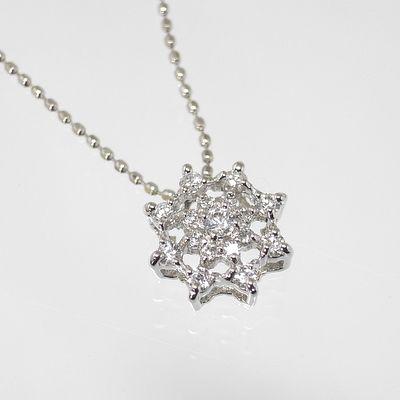 K10WGダイヤペンダント（スーパーSALE50%半額K10WG ダイヤモンド