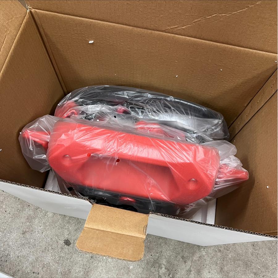 新型ジャンプスターター パワーブースター 12V 24V 両用 エンジン