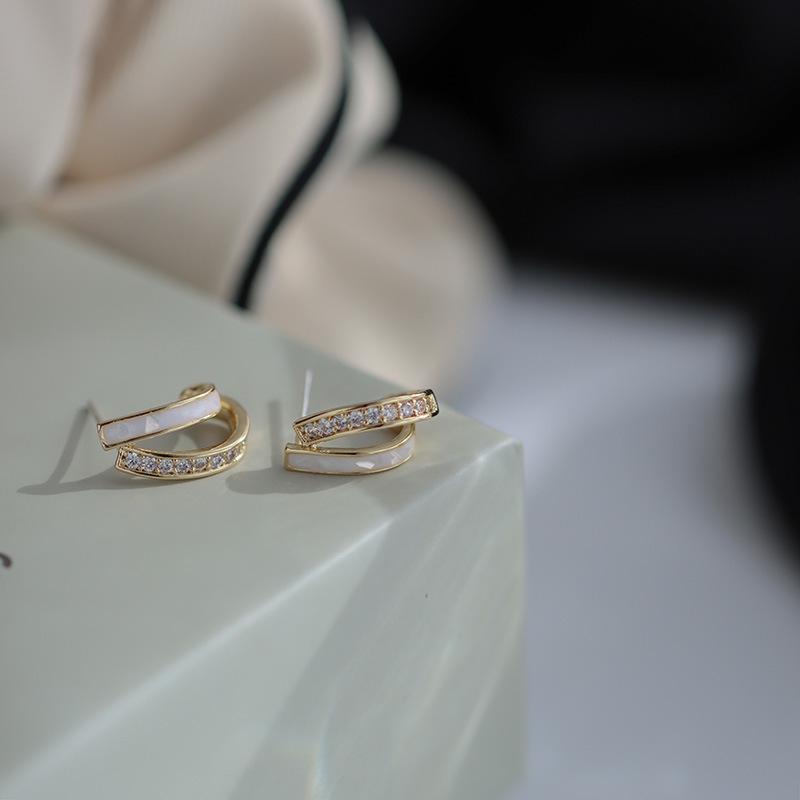 イヤリング 痛くない 40代 50代 ジルコニア ノンホールピアス ピアス見え ゴールド クリップ シリコンカバー 30代 レディース |  | 04