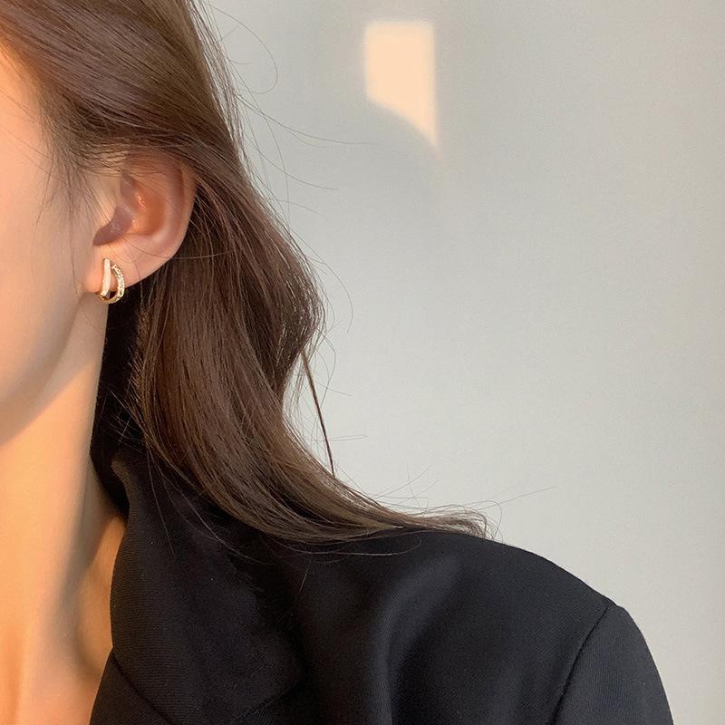 イヤリング 痛くない 40代 50代 ジルコニア ノンホールピアス ピアス見え ゴールド クリップ シリコンカバー 30代 レディース |  | 06