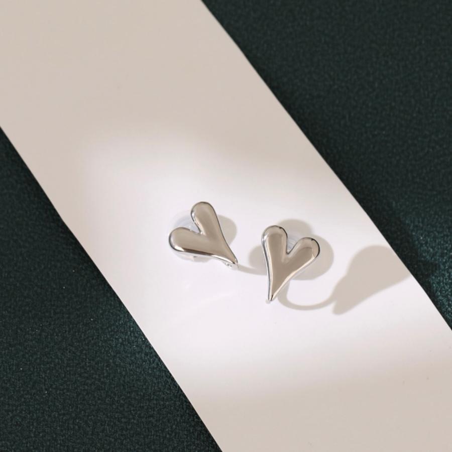 イヤリング 痛くない 40代 50代 ハート ノンホール ピアス見え ゴールド シルバー クリップ シリコンカバー レディース |  | 05