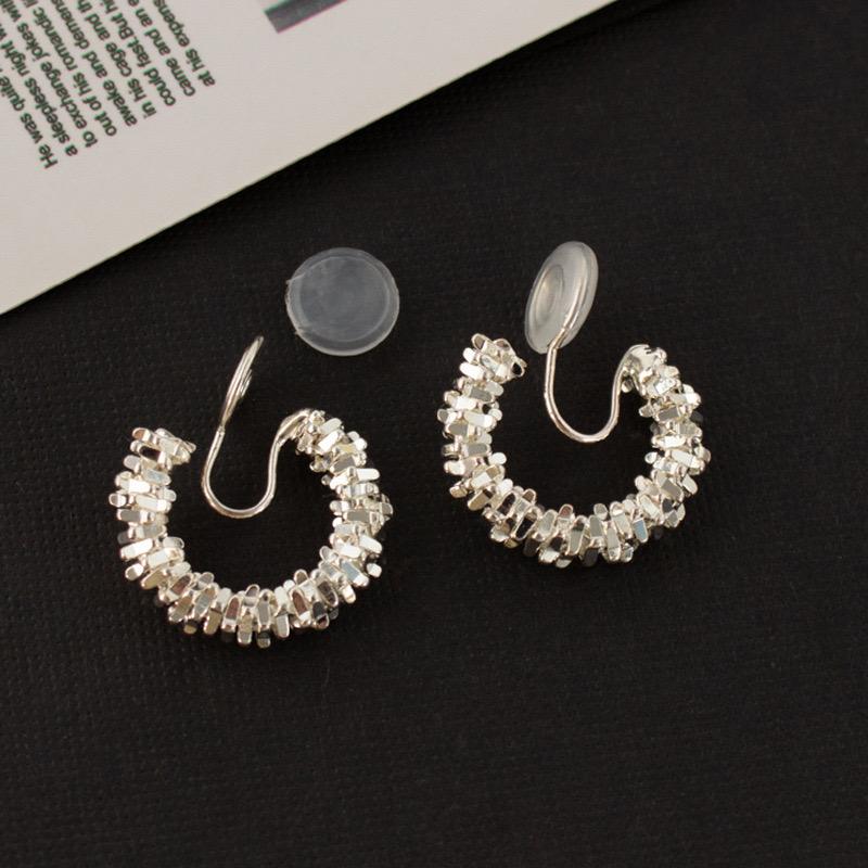 イヤリング 痛くない 40代 50代 フープ ノンホール ピアス見え ゴールド シルバー クリップ シリコンカバー レディース |  | 02