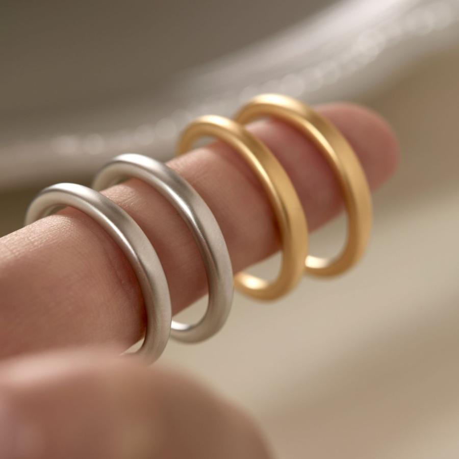 イヤリング 痛くない 40代 50代 フープ 大ぶり 大きめ ノンホール ピアス見え ゴールド シルバー マット クリップ シリコンカバー レディース メンズ |  | 07