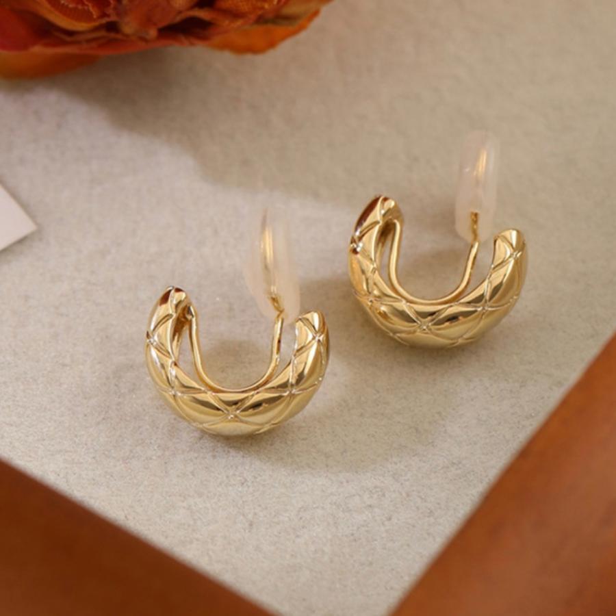 イヤリング 痛くない 40代 50代 フープ ノンホール ピアス見え ゴールド シルバー クリップ シリコンカバー 30代 レディース メンズ |  | 08