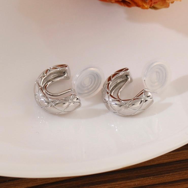 イヤリング 痛くない 40代 50代 フープ ノンホール ピアス見え ゴールド シルバー クリップ シリコンカバー 30代 レディース メンズ |  | 10