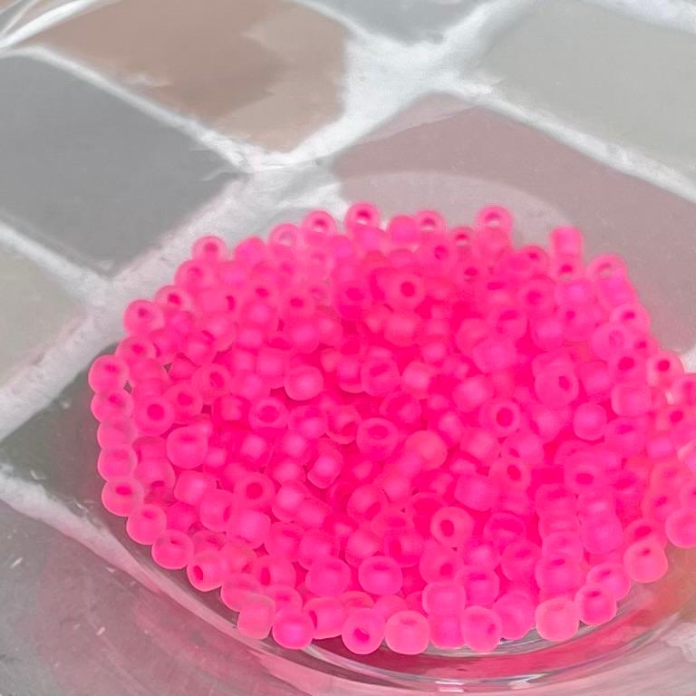 フロストルミナス 丸大 235MA ピンク系 日本製 ガラスビーズ ネオン