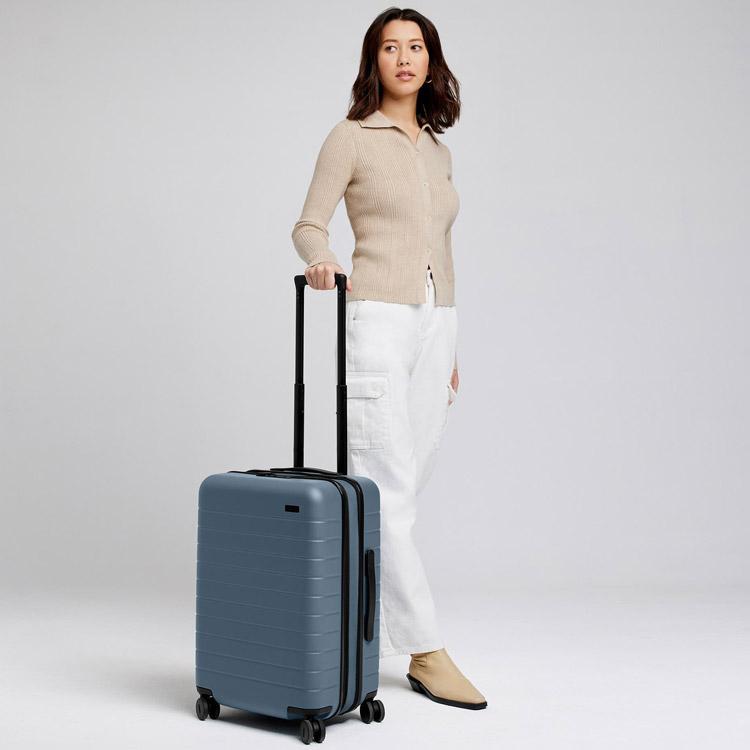 2026年 AWAY スーツケース キャリーケース The Bigger Carry-On Flex ASPHALT アウェイ スーツケース 【ZYX1001340952】(34949円)