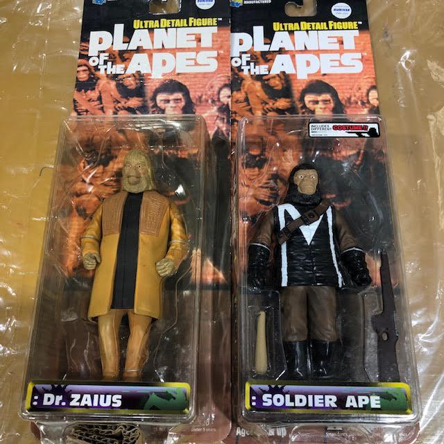 アウトレット処分品！メディコムトイ 猿の惑星 フィギュア 2個セット デッドストック（Soldier Zaius）  :out-ape-zaius:AMERICAN CLOTHING - 通販 - Yahoo!ショッピング