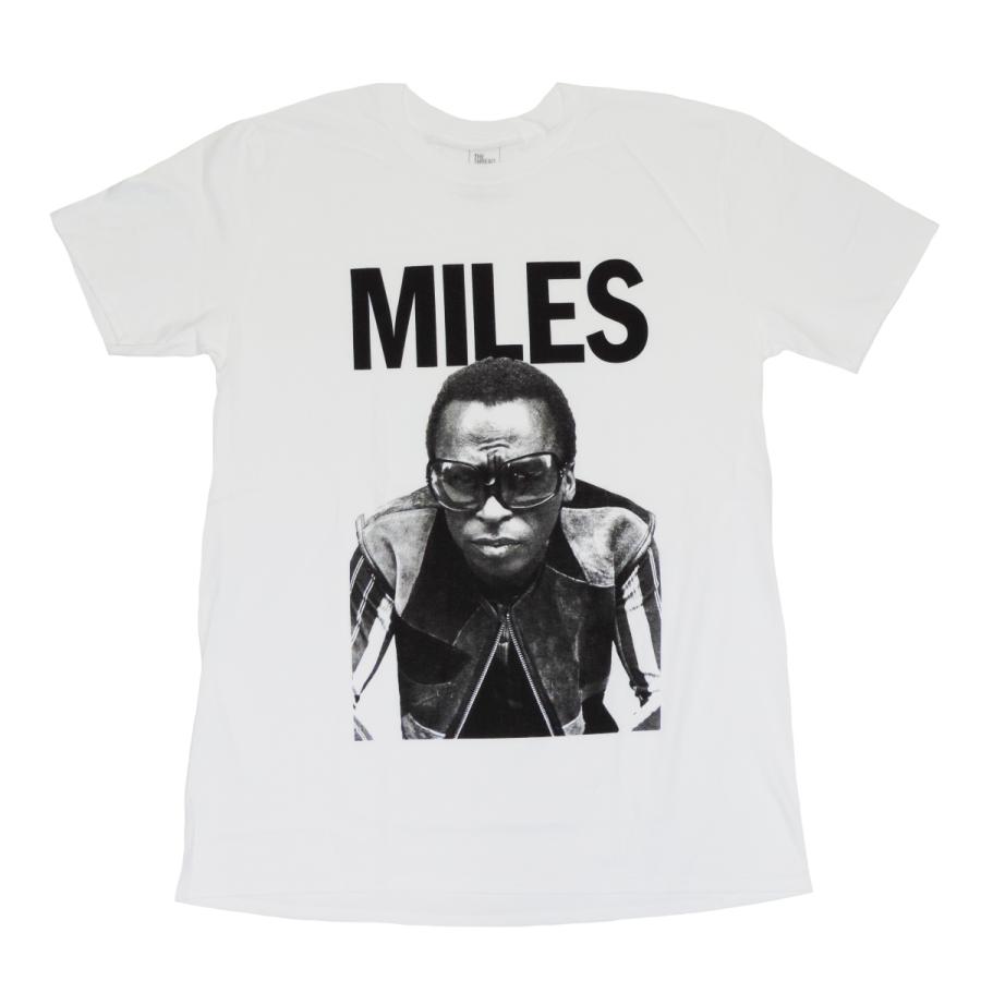 マイルス デイビス 半袖 ｔシャツ ホワイト 白 メンズ レディース ミュージシャンt バンt フォトt Miles Davis S S T Shirt White 21 3 15 American Rush Store 通販 Yahoo ショッピング