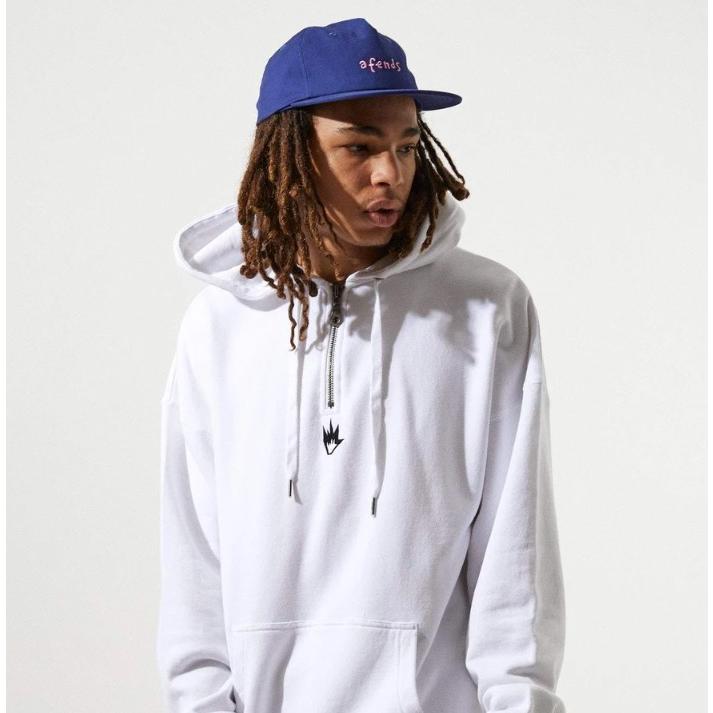 Clubhaus ホワイト フード付きパーカー アフェンズ ハーフジップ プルオン フード パーカー ホワイト