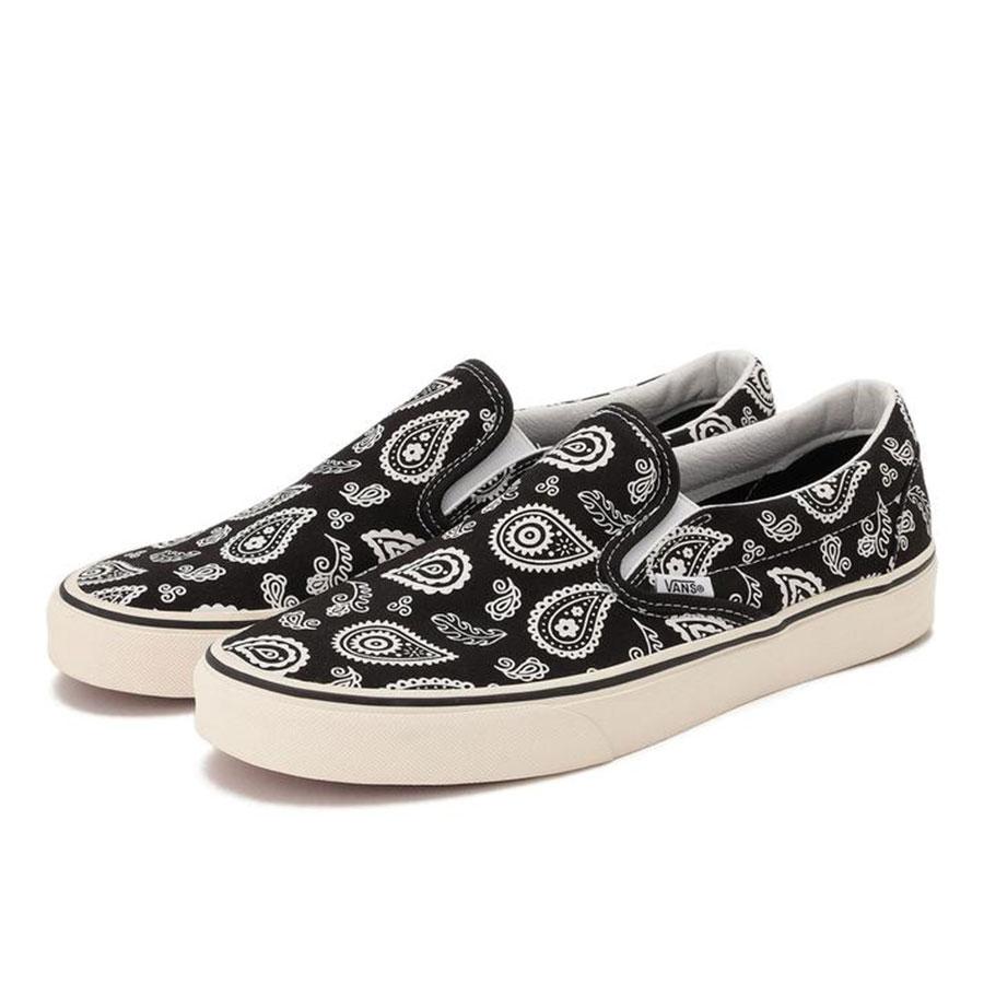 バンズ メンズ スニーカー クラシック スリッポン ブラック/ホワイト バンダナ 靴 VANS CLASSIC SLIP-ON SHOE PAISLEY｜americanrushstore｜02