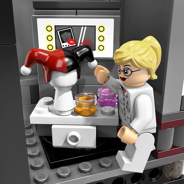 匿名配送 レゴ スーパーヒーローズ 10937 バットマン アーカムアサイラムからの脱出 leg0 送料無料 【OCQ1430506208】(49928円)