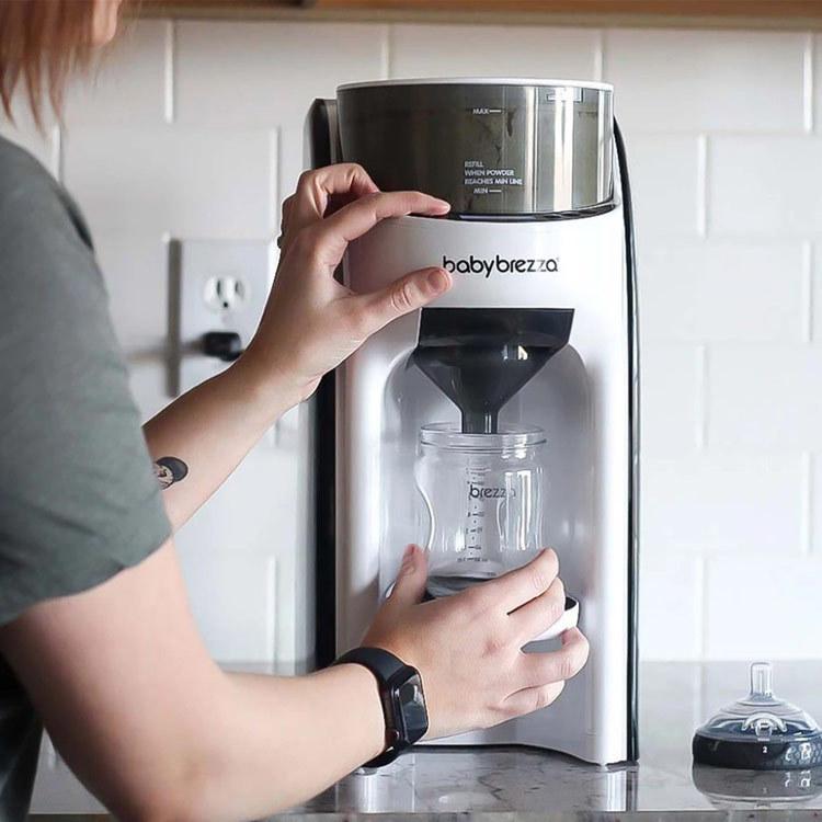 自動調乳器 Baby Brezza Formula Pro ベビーブレザ フォーミュラプロ ...