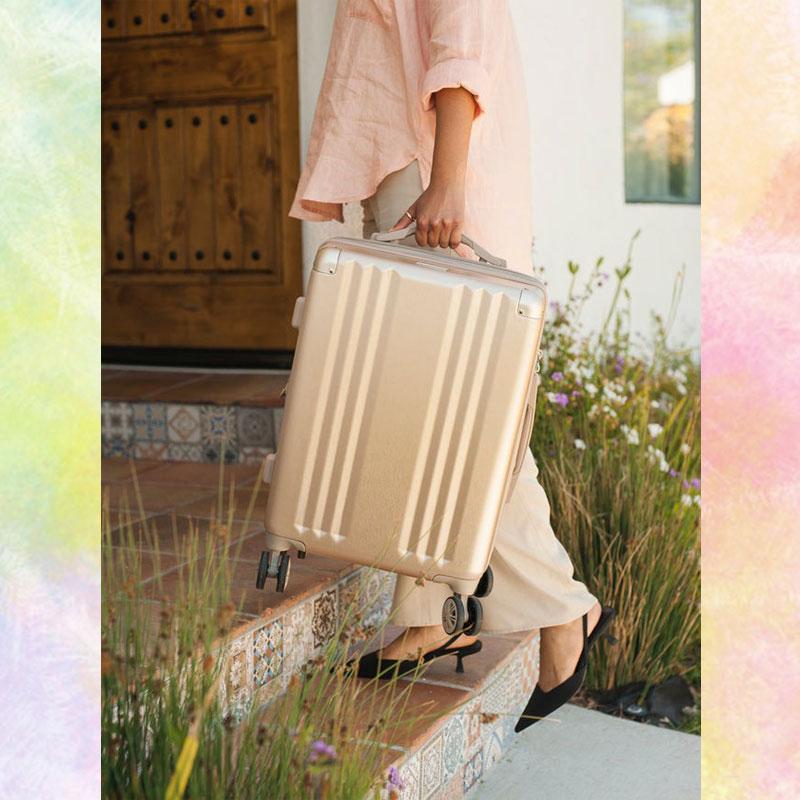 CALPAK Ambeur CarryOn Luggage GOLD カルパック スーツケース キャリーケース ゴールド キャリーバッグ