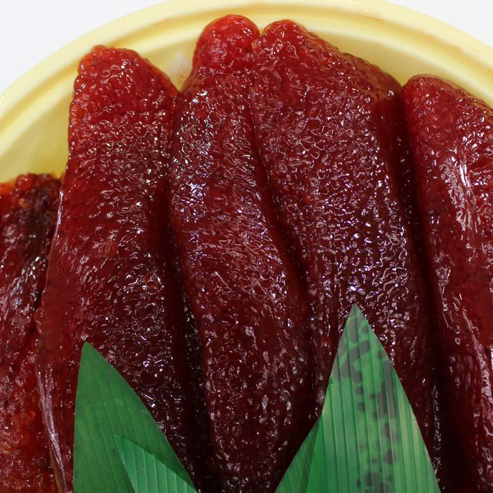 紅鮭すじこ 塩味 特製樽入 約500g前後 化粧樽 贈答にも お歳暮【紅子 筋子】送P100 3個迄同一送料 :benikosiotaru:アメ横海産物の丸茂商店ヤフー店 - 通販 - Yahoo!ショッピング 紅鮭すじこ 塩味 特製樽入 約500g前後 化粧樽 贈答にも お歳暮【紅子 筋子】送P100 3個迄同一送料 :benikosiotaru:アメ横海産物の丸茂商店ヤフー店 - 通販 - Yahoo!ショッピング
