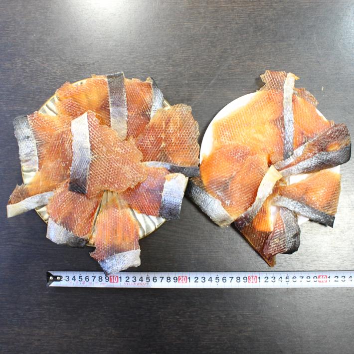 送料無料 鮭とばチップ 北海道産 約400g 乾物 酒のつまみ サーモンジャーキー【トバチップ 冬葉】原則メール便 :tobachip400gmuryo:アメ横海産物の丸茂商店ヤフー店 - 通販 - Yahoo!ショッピング 送料無料 鮭とばチップ 北海道産 約400g 乾物 酒のつまみ サーモンジャーキー【トバチップ 冬葉】原則メール便 :tobachip400gmuryo:アメ横海産物の丸茂商店ヤフー店 - 通販 - Yahoo!ショッピング