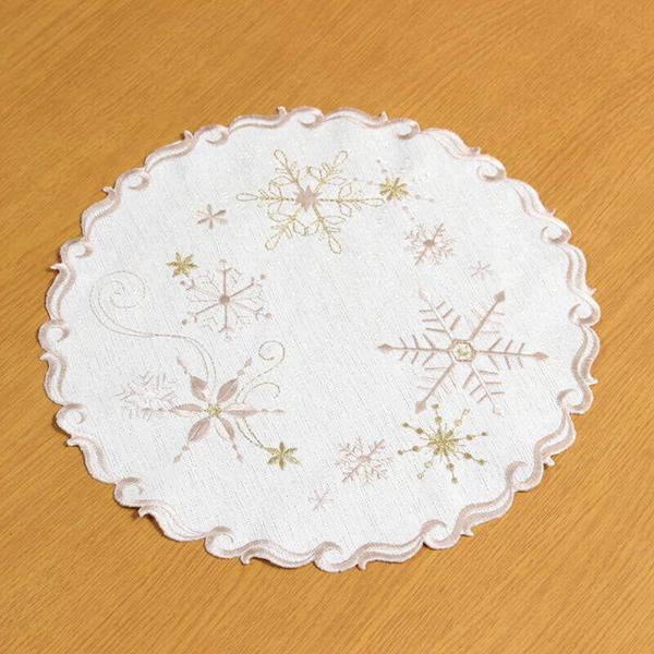 247円 最大65 オフ ドイリー 約30cm ディライト 刺繍 クリスマス 花瓶敷き