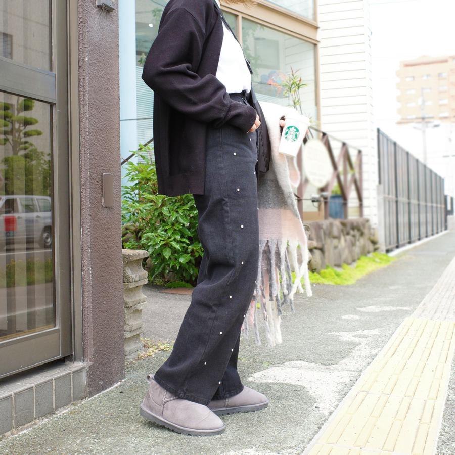 みみ様お取り置き☆正規品美品シャネルのボアムートンブーツ ブラック サイズ36 みみ様お取り置き☆正規品美品シャネルのボアムートンブーツ ブラック