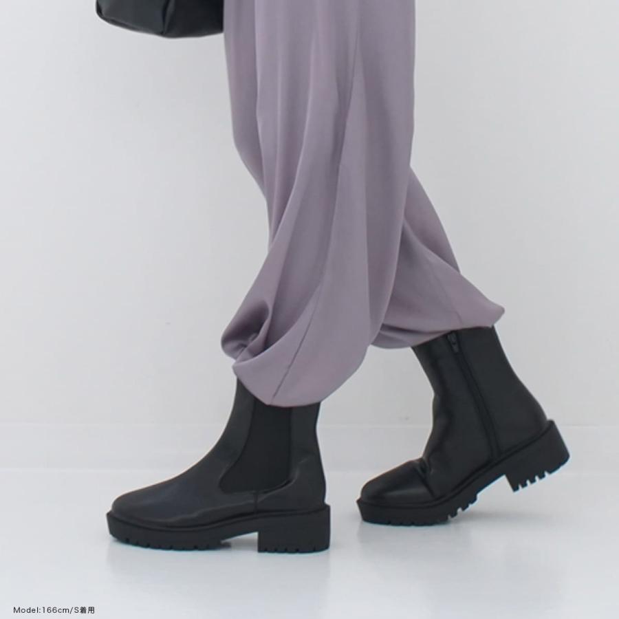 AmiAmi（アミアミ） ショートブーツ レディース トラックソール サイド