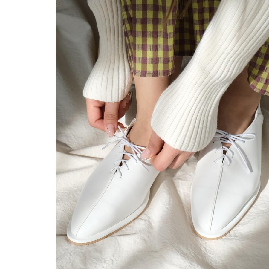 AmiAmi フラットシューズ 黒 白 パンプス 歩きやすい 2WAY