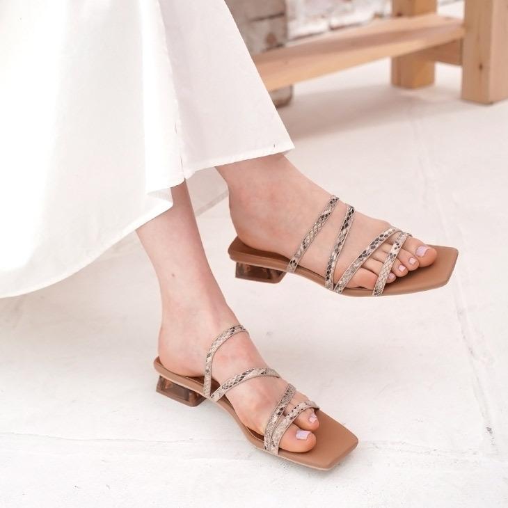 AmiAmi サンダル レディース ヒール メニーストラップ クリアヒール  