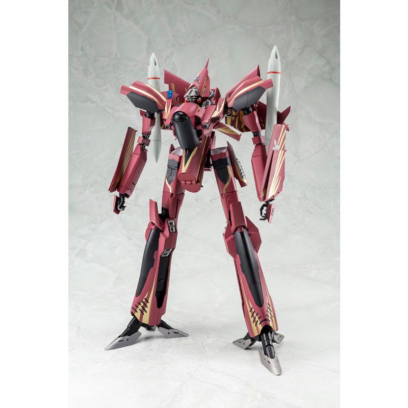 マクロスゼロ 1/60 完全変形SV-51γ ノーラ・ポリャンスキー搭乗機 最終