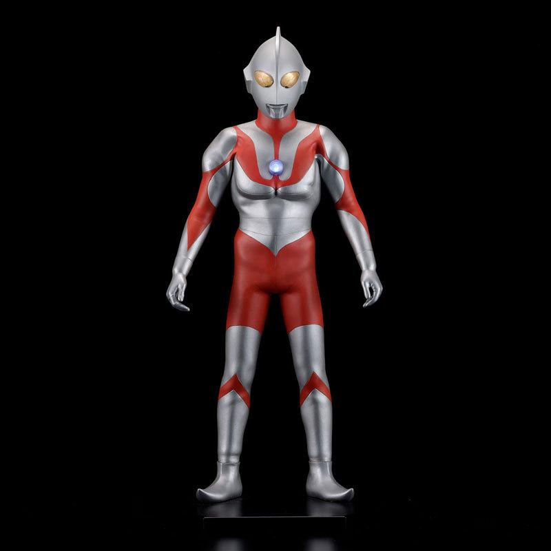 海洋堂 CHARACTER CLASSICS ウルトラマン(Bタイプ) 完成品