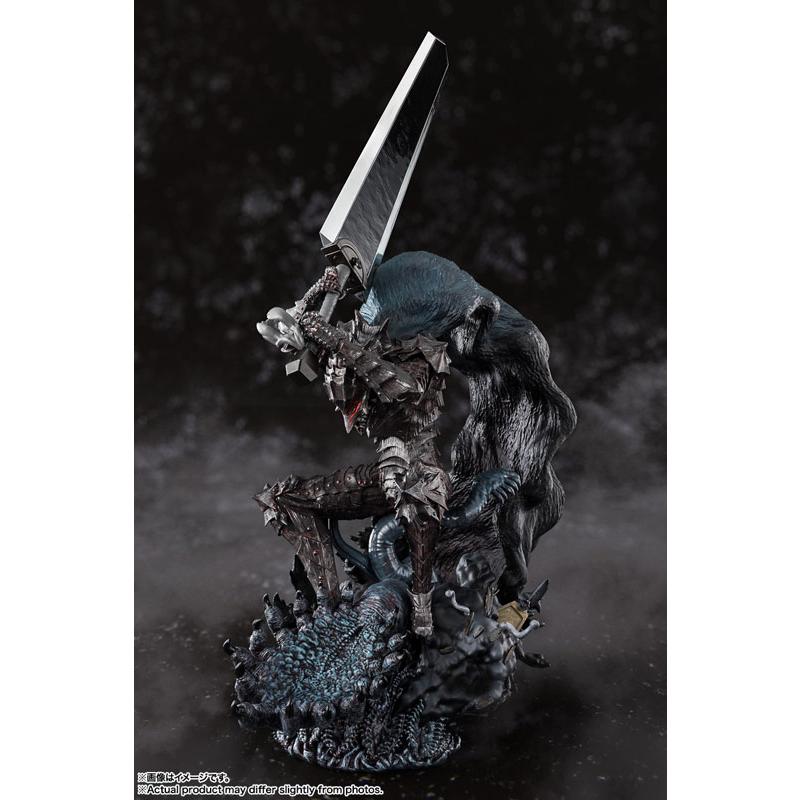 フィギュアーツZERO Figuarts Zero Touche Metallique ガッツ(狂戦士の