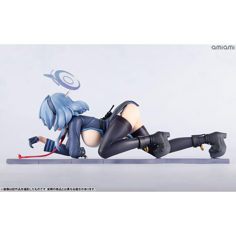 AmiAmi（アミアミ） ブルーアーカイブ アコ メモリアルロビーver. 1/7