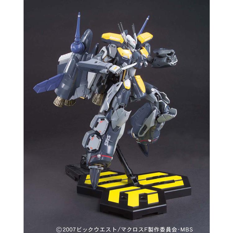 マクロスF(フロンティア) 1/72 VF-25S アーマードメサイア
