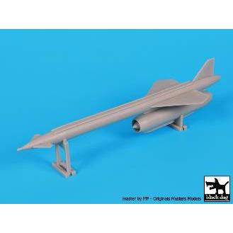 1/72 AGM-28 ハウンドドッグ空対地 核ミサイル [ブラックドッグ]