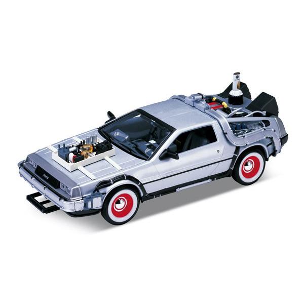 新品未開封 タカラトミー デロリアン 1/10 タカラトミーデロリアン1/10 新品未開封国内版