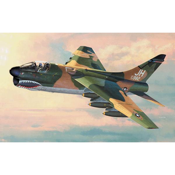 1/48 A-7D コルセアII “ベトナム迷彩 プラモデル [ハセガワ]