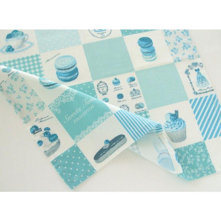 ランチョンマット40×40【水色のスウィーツ柄・マカロン、カップケーキ】綿 女の子 |  | 02