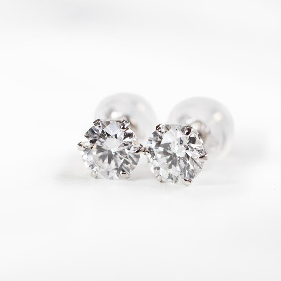 中央宝石研究所ソーティング excellentカット ダイヤモンドピアス 両耳0.6ct Fカラー SI2クラス プラチナ900 一粒ピアスの画像