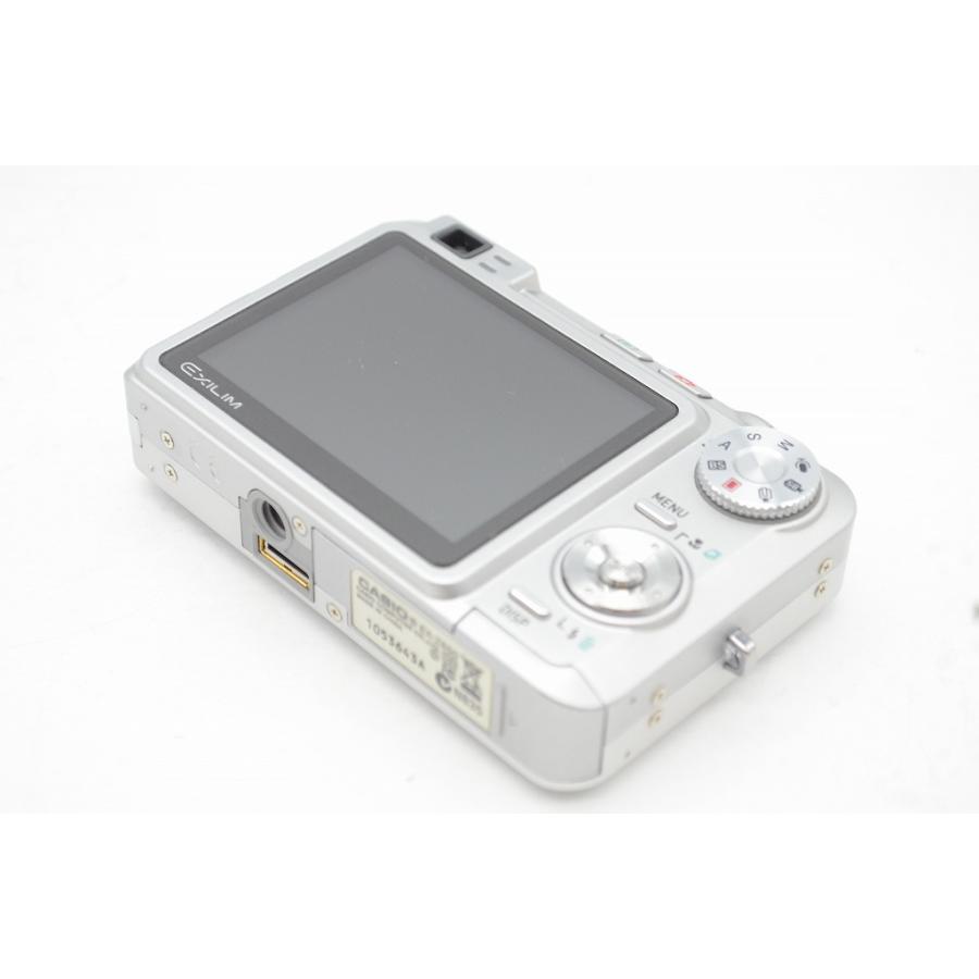 ZOOM R8 Recorder Interface Controller Sampler 価格比較 - 価格.com