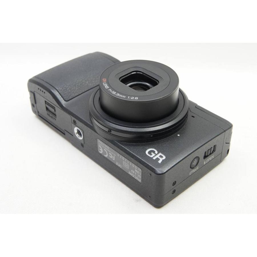 RICOH GR IIリコー　デジタルカメラ　付属品付き【中古】 中古】RICOH リコー GR DIGITAL II コンパクトデジタルカメラ