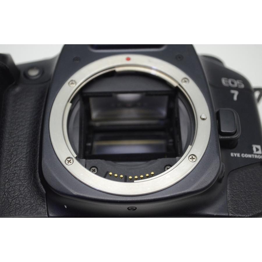 キヤノン（Canon） EOS 7 ボディ フィルム一眼レフカメラ 251106k