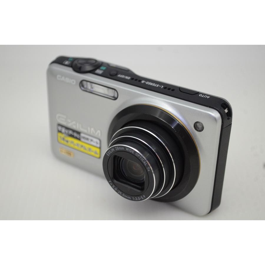 CASIO EX-ZR10 シルバー コンパクトデジタルカメラ CASIO（カシオ） 美品 EXILIM EX-ZR10 コンパクトデジタルカメラ