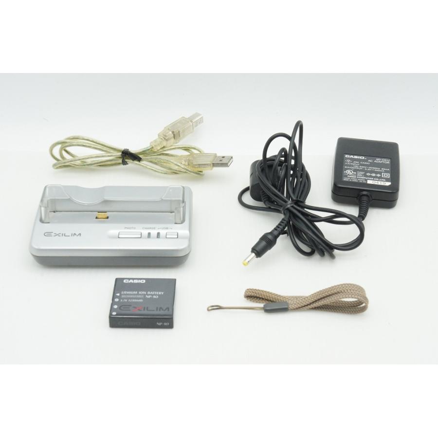 CASIO（カシオ） EXILIM EX-Z30 コンパクトデジタルカメラ シルバー