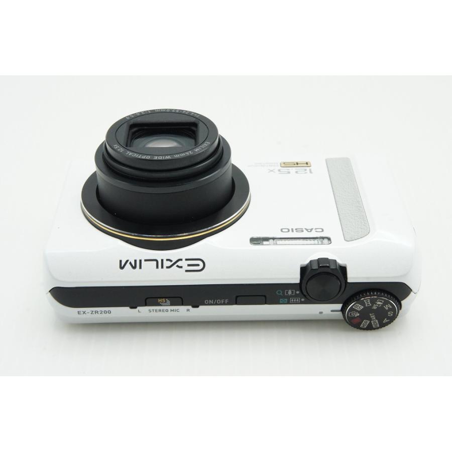 CASIO（カシオ） HIGH SPEED EXILIM EX-ZR200 コンパクトデジタル